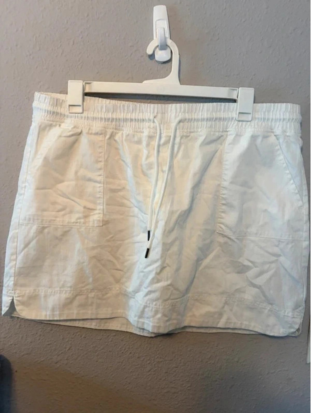 32 degrees cool white 100% cotton skort XL
